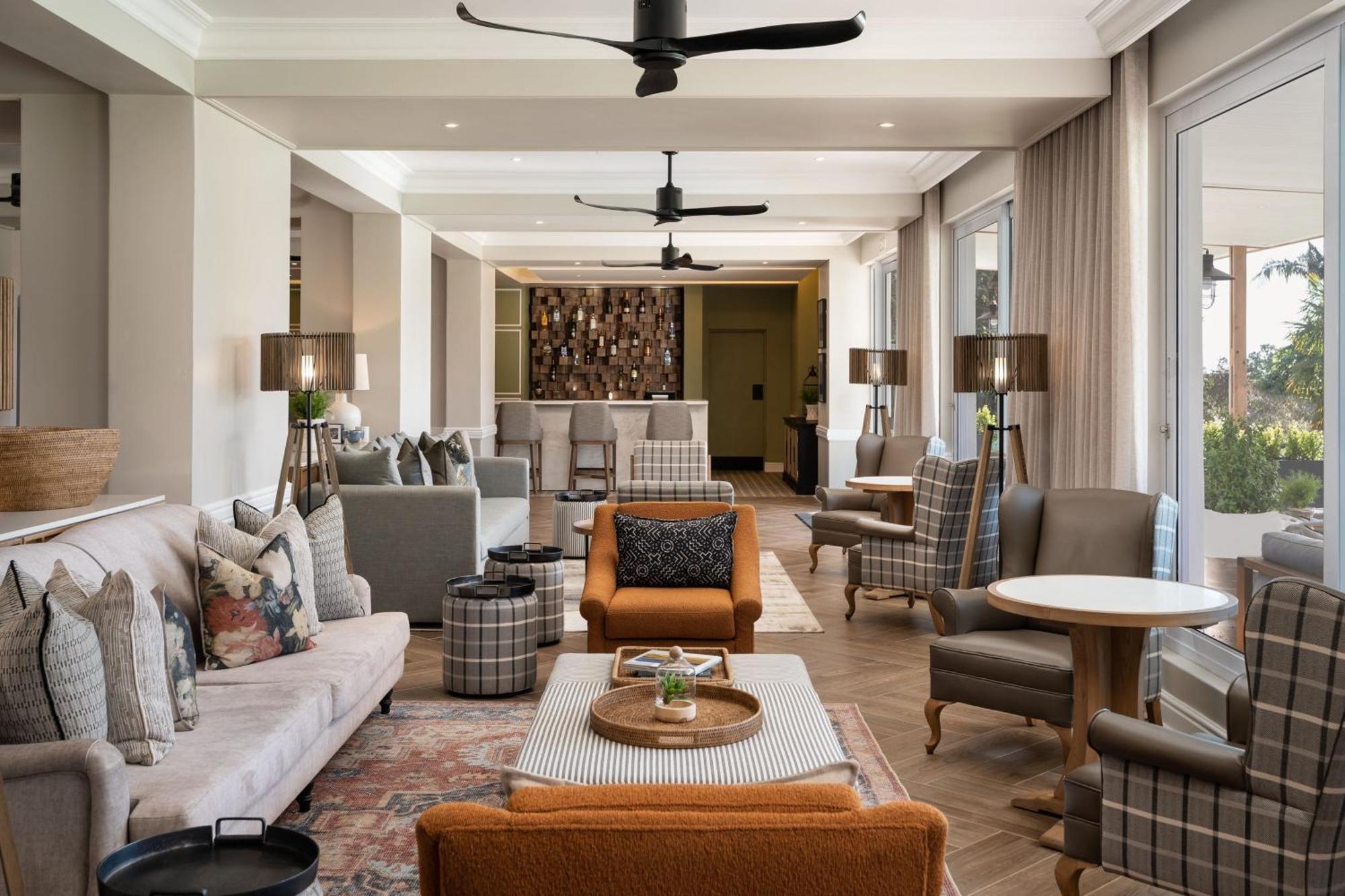 Protea Hotel By Marriott George King Джордж Екстериор снимка